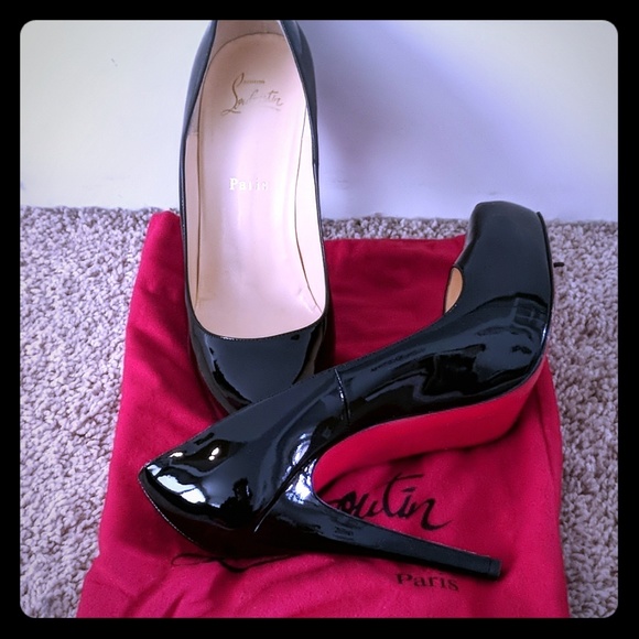 Christian Louboutin Rolando Patent Leather Pumps - Picture 1 of 4